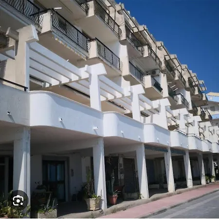 La Casa Sul Blu Apartment *